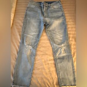 Light Blue Distressed Men’s Jeans